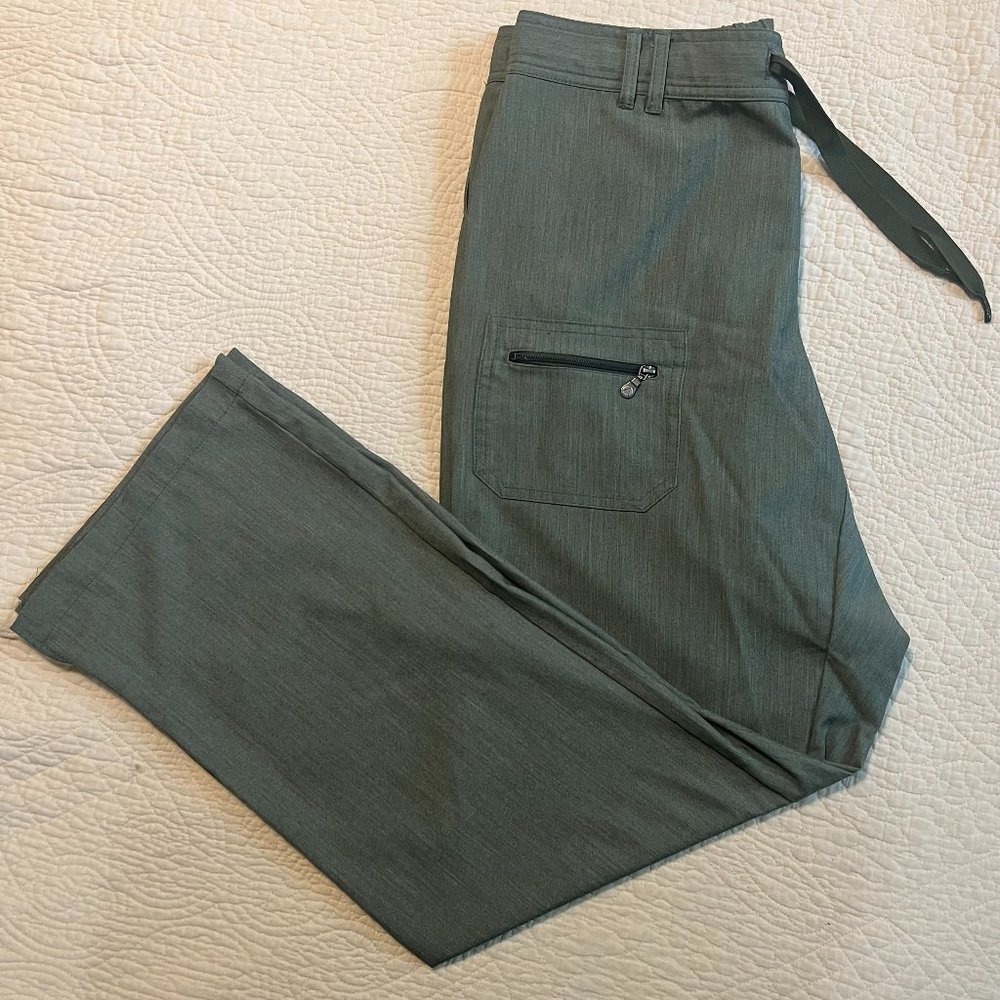 ADAR PRO SCRUBS FOR WOMEN - SKINNY LEG YOGA PANT SCRUBS